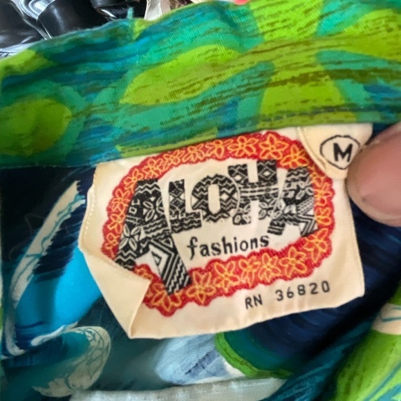 Vintage Hawaiian Shirt Mens Aloha‎ Fashions Blue Green Floral Button Up Size M - Picture 5 of 7